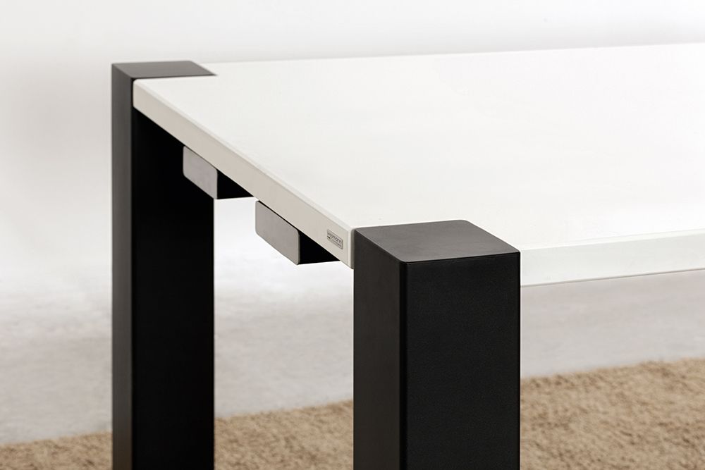Dining table quad art608